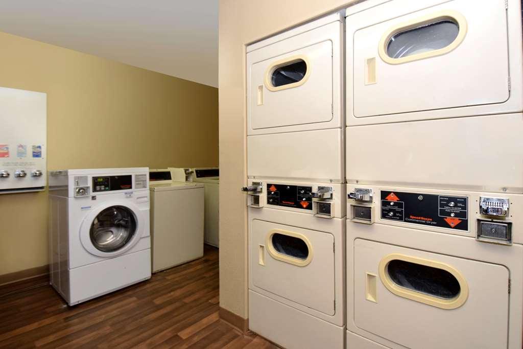Extended Stay America Suites - Lubbock - Southwest Экстерьер фото